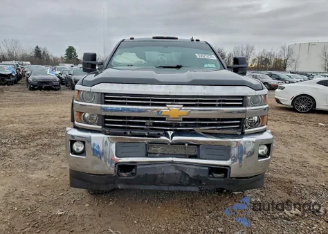 2015 Chevrolet Silverado K2500 Heavy Duty Lt z USA, uszkodzony, nr VIN 1GC1KVEGXFF133243